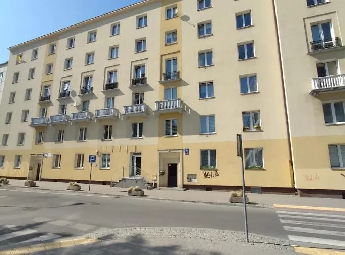 Batorego 22 Centre * غدينيا